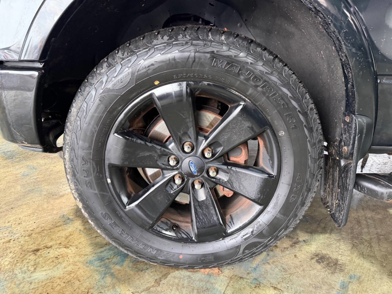 Used 2014 Ford F150 FX4 w/ Equipment Group 402A Luxury image 27