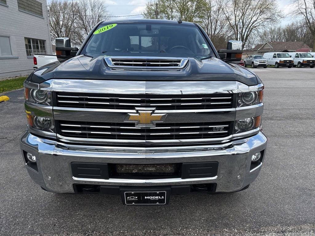 Used 2019 Chevrolet Silverado 2500 LTZ w/ Duramax Plus Package AWD/4WD image 2