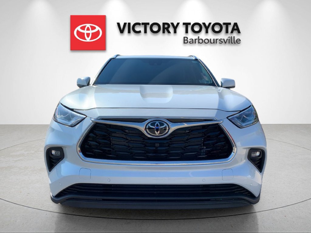 New 2026 Toyota Highlander Limited AWD/4WD image 8