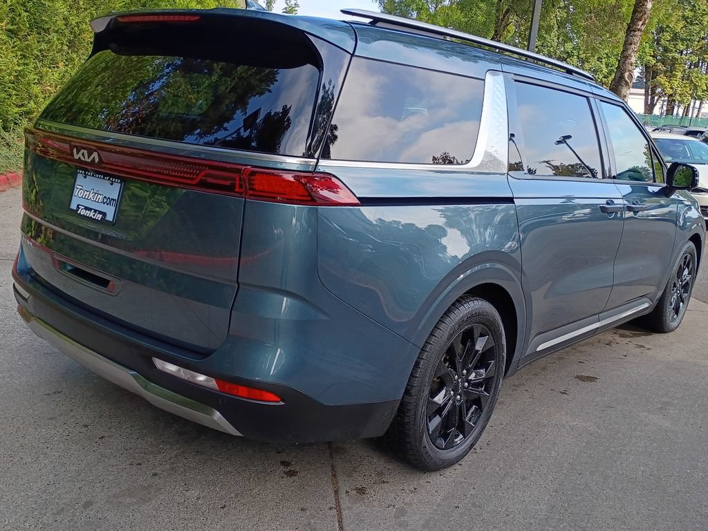 Used 2024 Kia Carnival SX Prestige FWD image 4