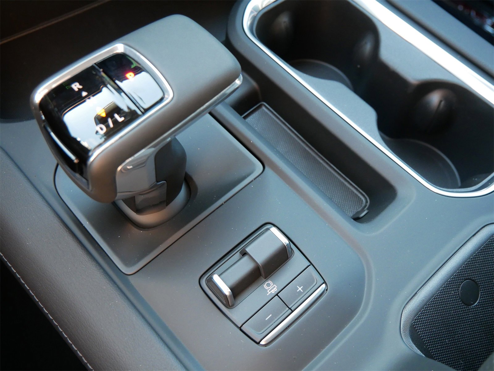 New 2026 GMC Sierra 1500 Denali w/ Denali Reserve Package image 13