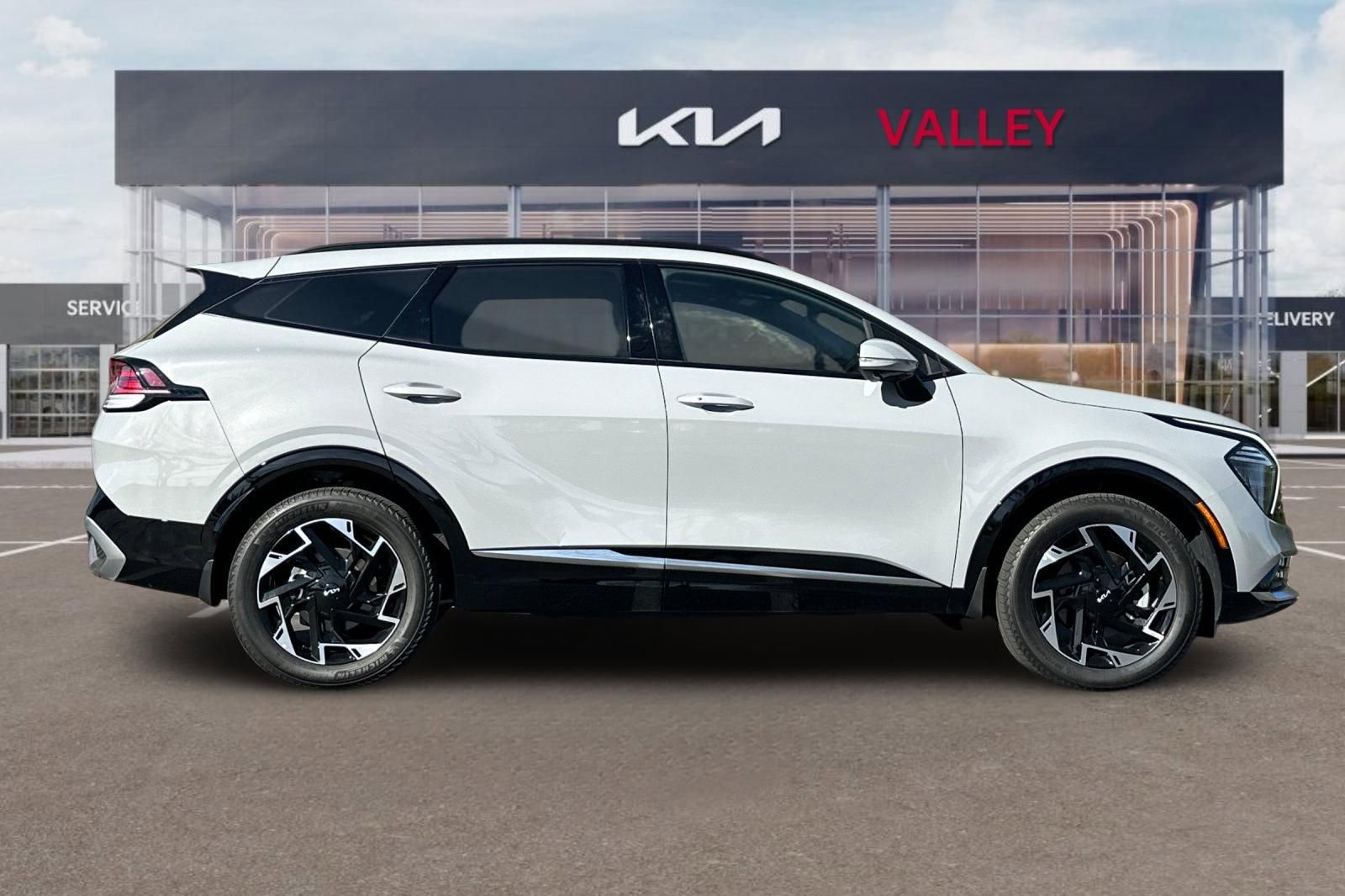 Certified 2023 Kia Sportage SX image 3