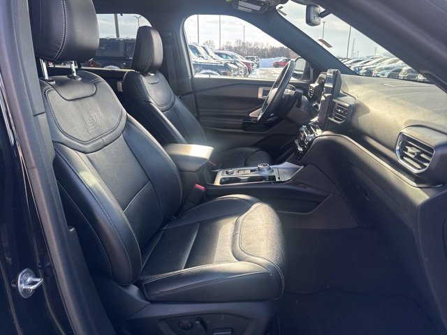 Used 2023 Ford Explorer ST w/ Equipment Group 401A image 18
