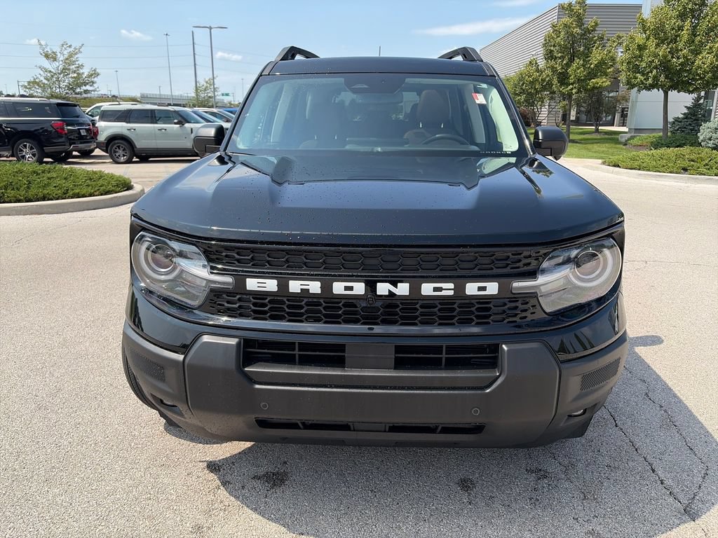 Used 2025 Ford Bronco Sport Outer Banks w/ Outer Banks Tech Package+ AWD/4WD image 2