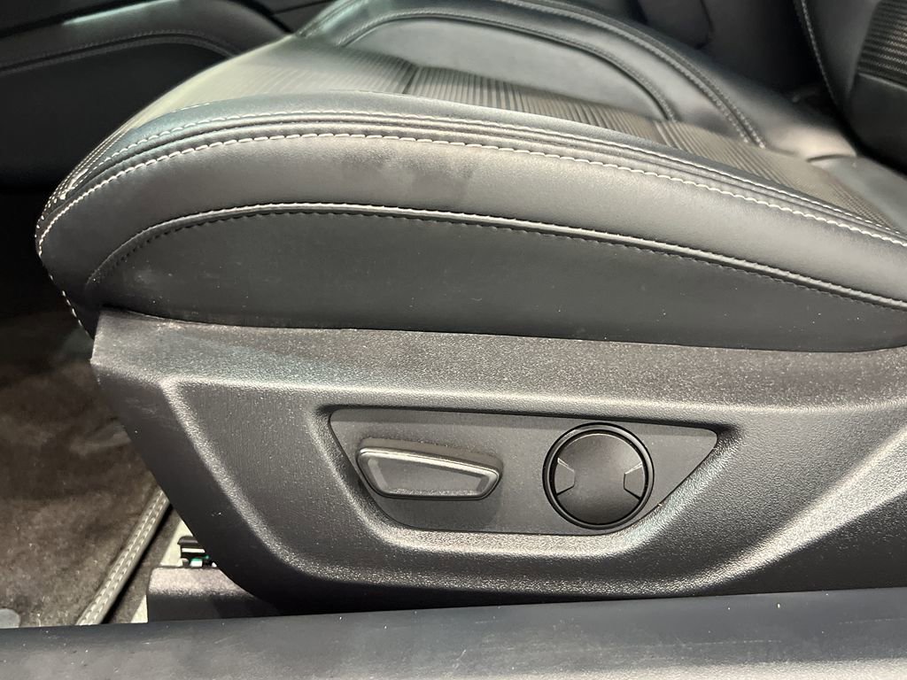 Used 2024 Ford Mustang GT Premium image 15