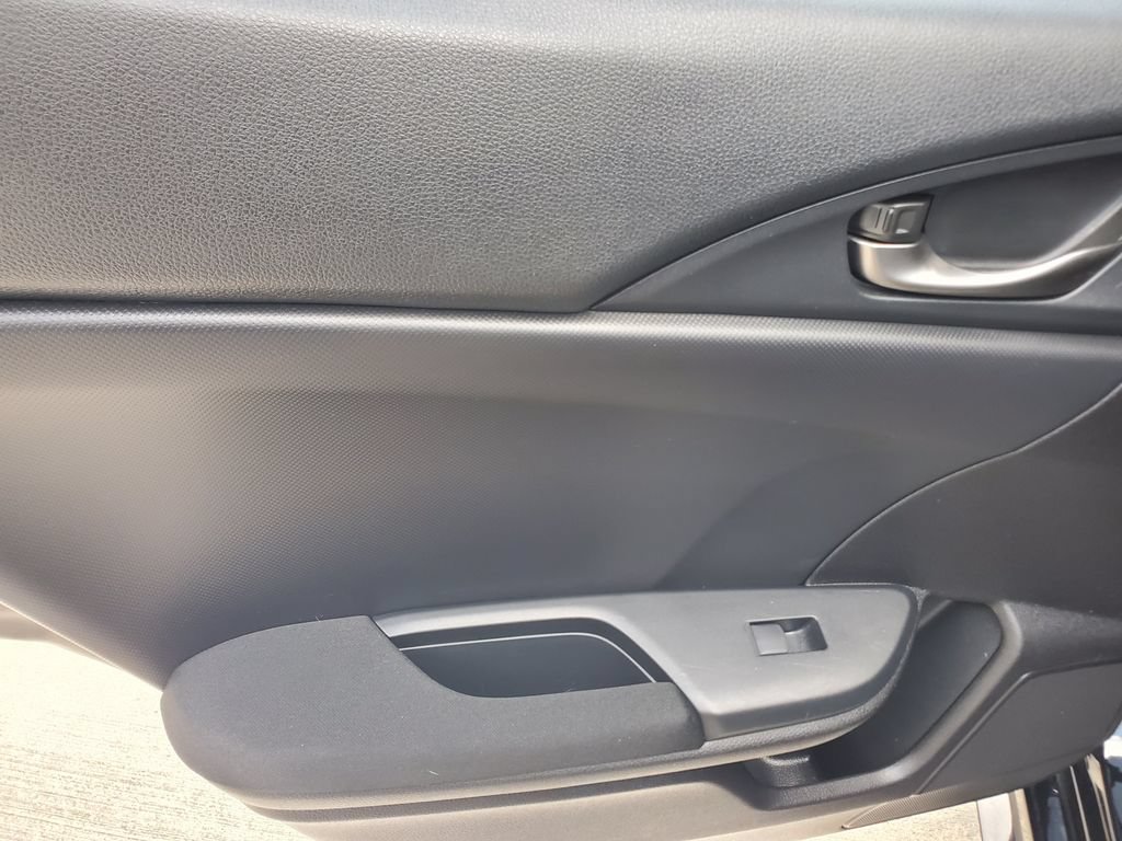 Used 2017 Honda Civic Sport image 13