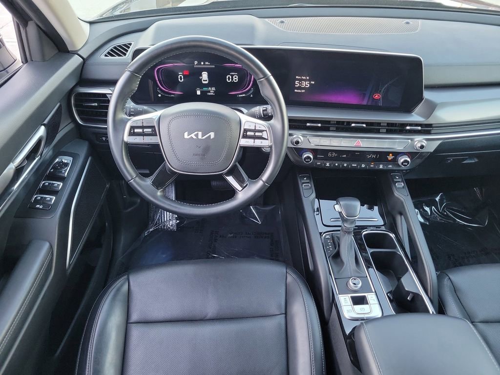 Used 2025 Kia Telluride S image 22
