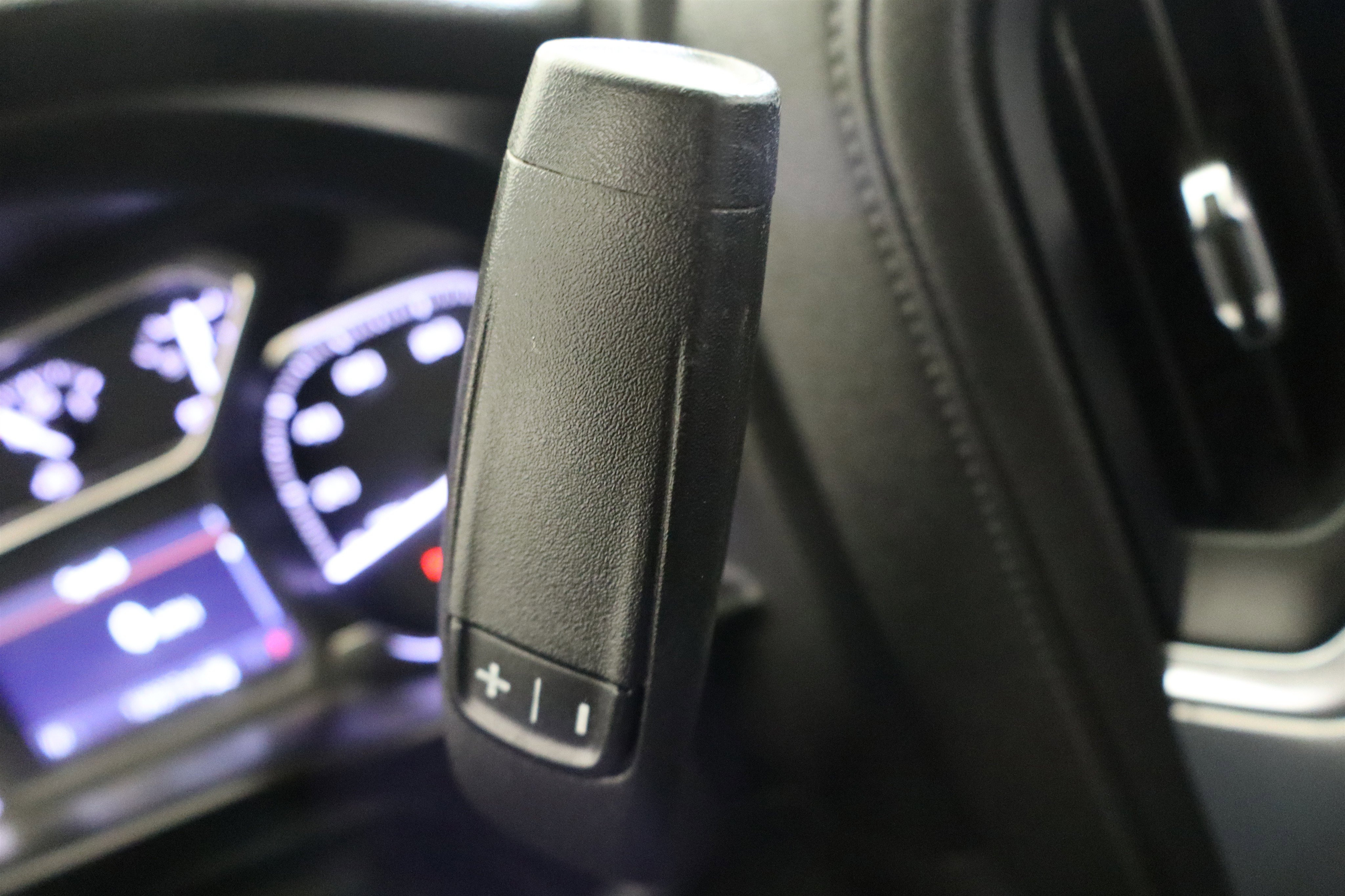 Used 2021 GMC Sierra 1500 SLT image 30