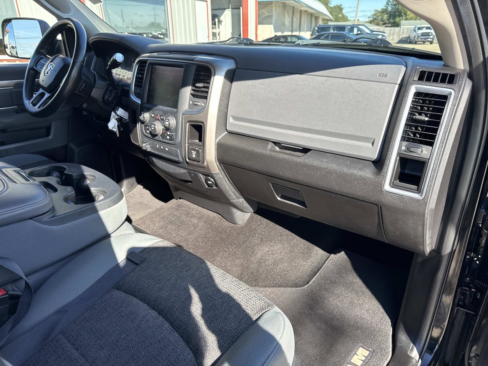 Used 2013 RAM 3500 Big Horn image 11