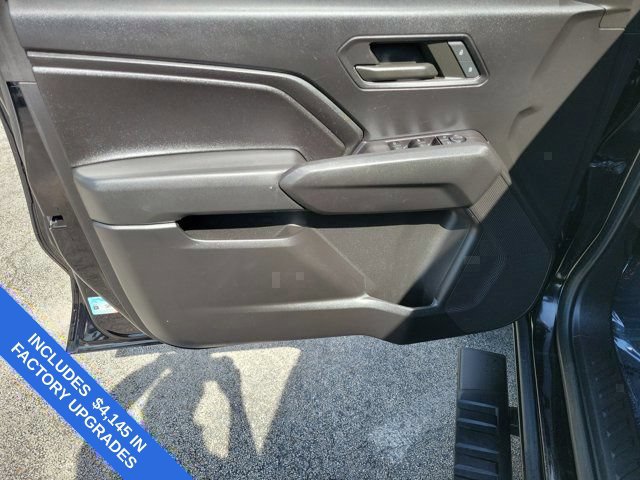 Used 2023 Chevrolet Colorado Trail Boss w/ Technology Package AWD/4WD image 23