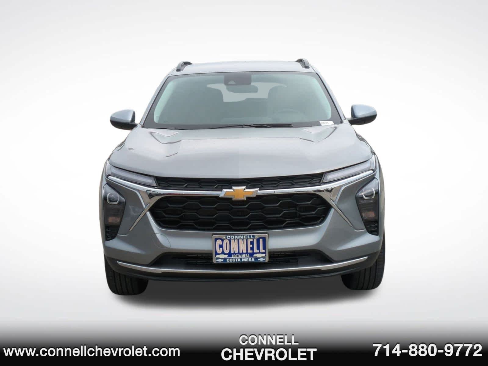 New 2026 Chevrolet Trax LT w/ Driver Confidence Package FWD image 2