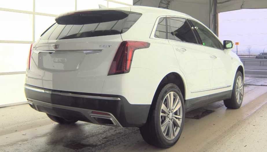 Used 2024 Cadillac XT5 Premium Luxury image 35