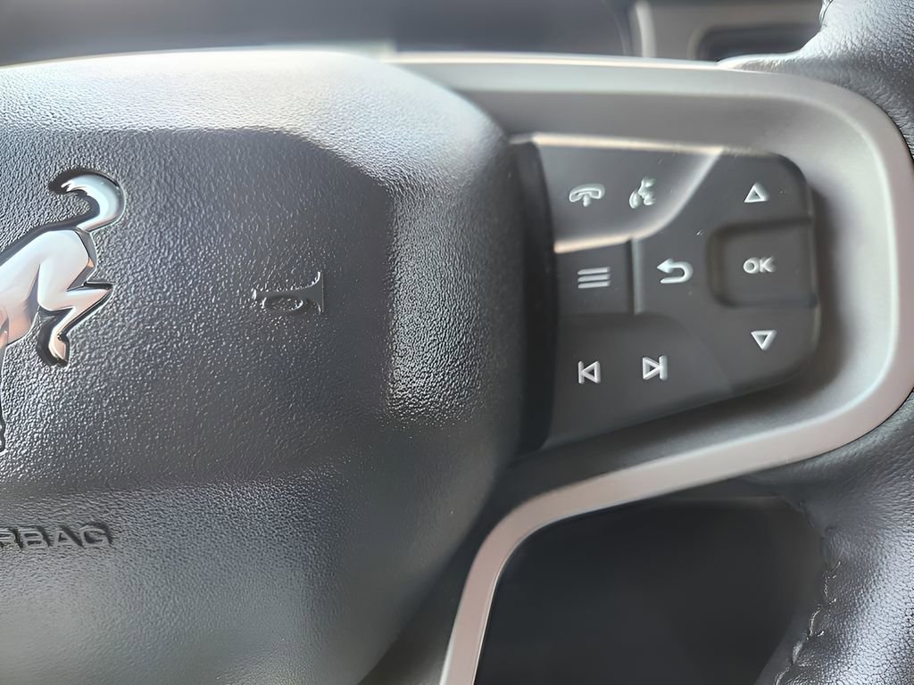 Used 2023 Ford Bronco Outer Banks image 21
