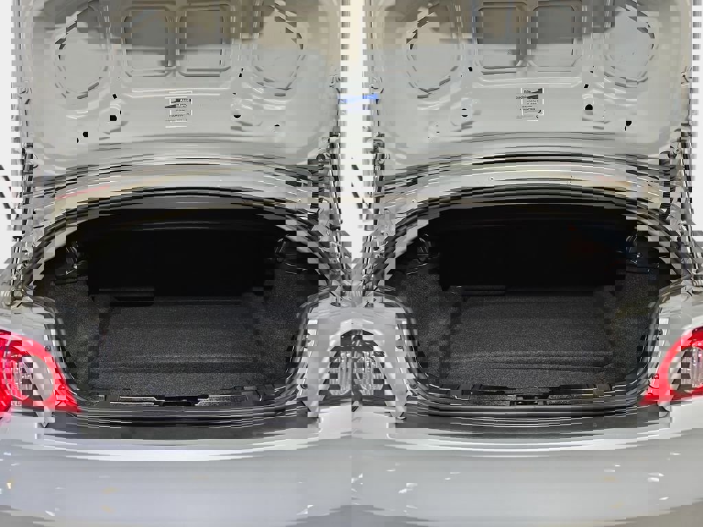 Used 2004 BMW Z4 3.0i image 12