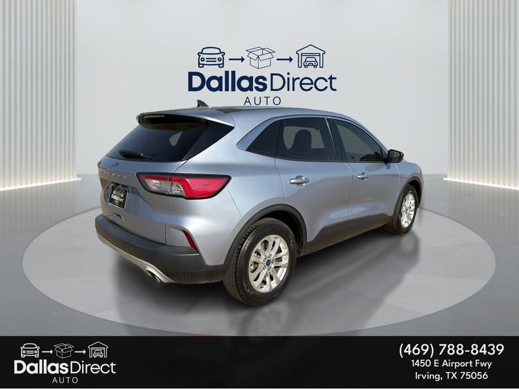 Used 2022 Ford Escape SE w/ Convenience Package FWD image 6