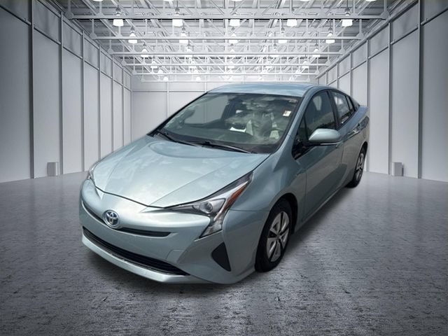 Used 2016 Toyota Prius Two FWD image 2