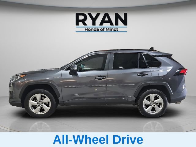 Used 2021 Toyota RAV4 XLE Premium image 7