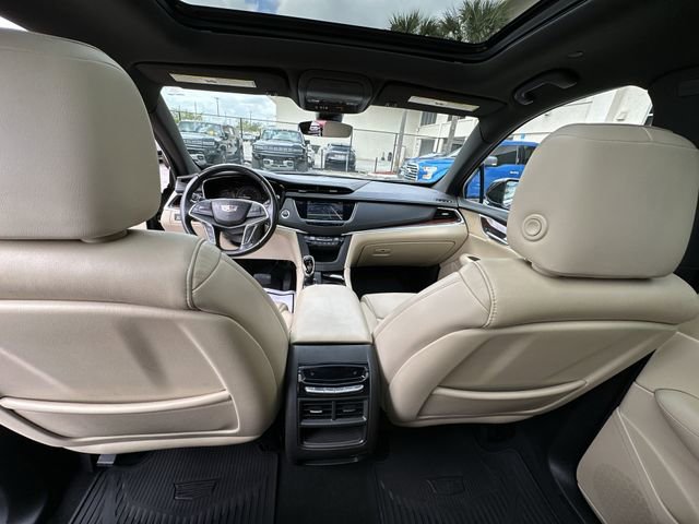 Used 2019 Cadillac XT5 Premium Luxury image 32