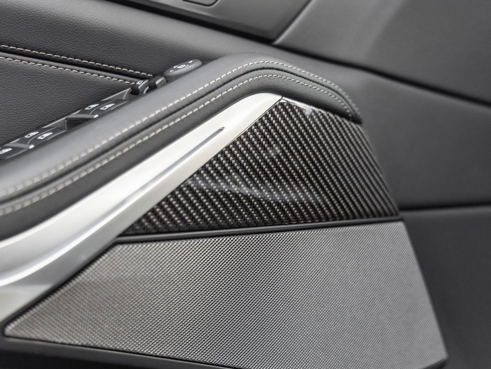 Used 2026 BMW X5 M60i w/ Climate Comfort Package image 19