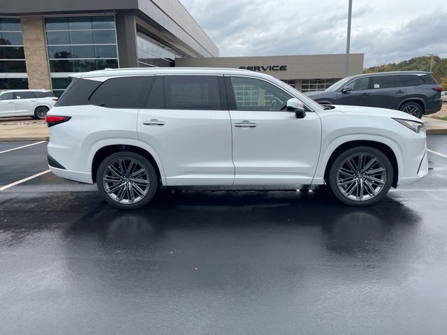 New 2026 Lexus TX 350 AWD image 2