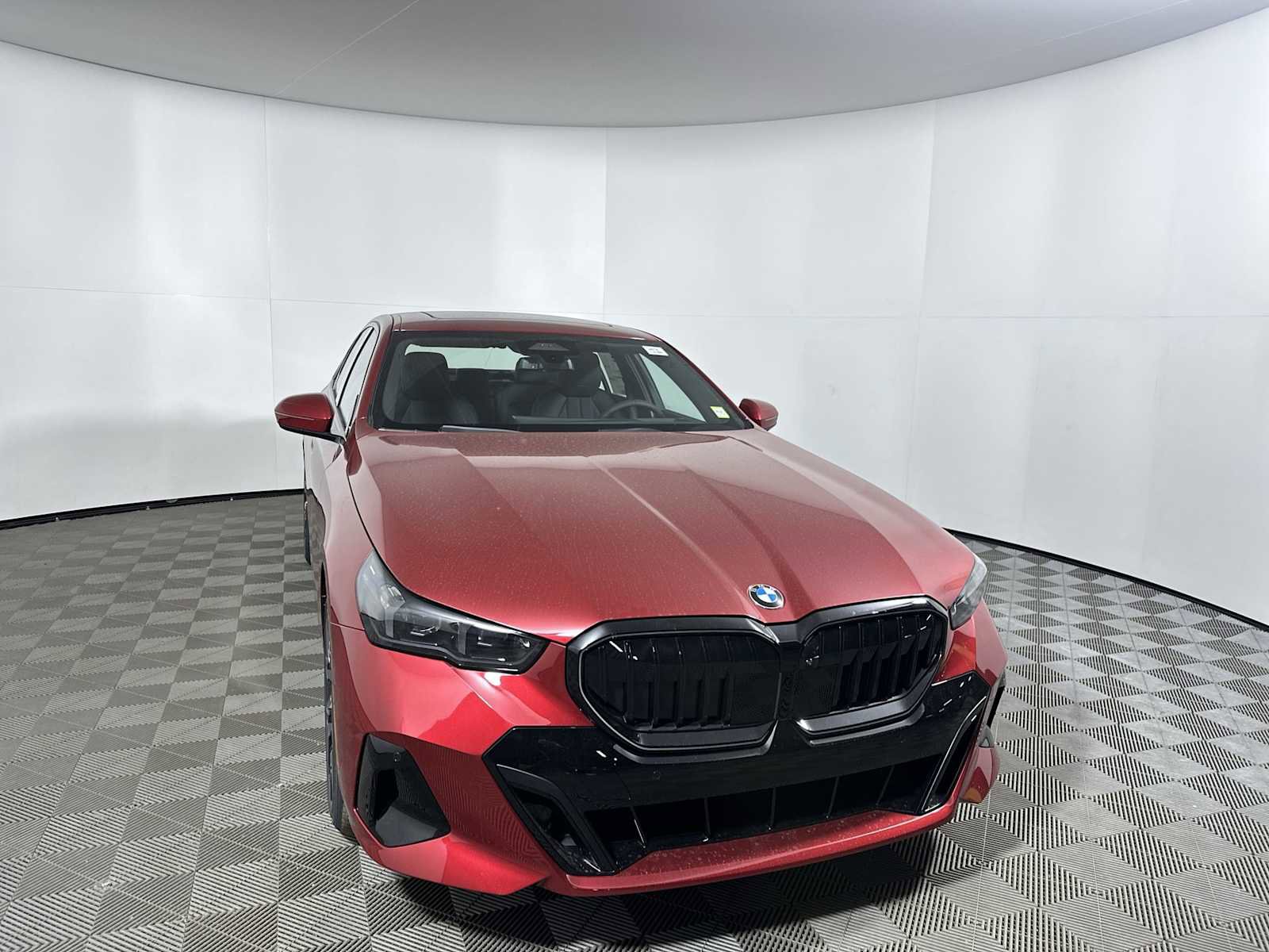 New 2026 BMW 530i xDrive w/ M Sport Package image 6