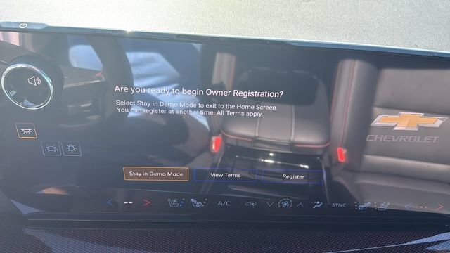 New 2026 Chevrolet Traverse RS w/ LPO, Floor Liner Package FWD image 18