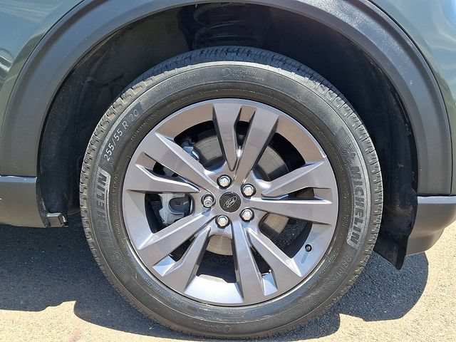 Certified 2022 Ford Explorer XLT w/ Equipment Group 202A AWD/4WD image 6