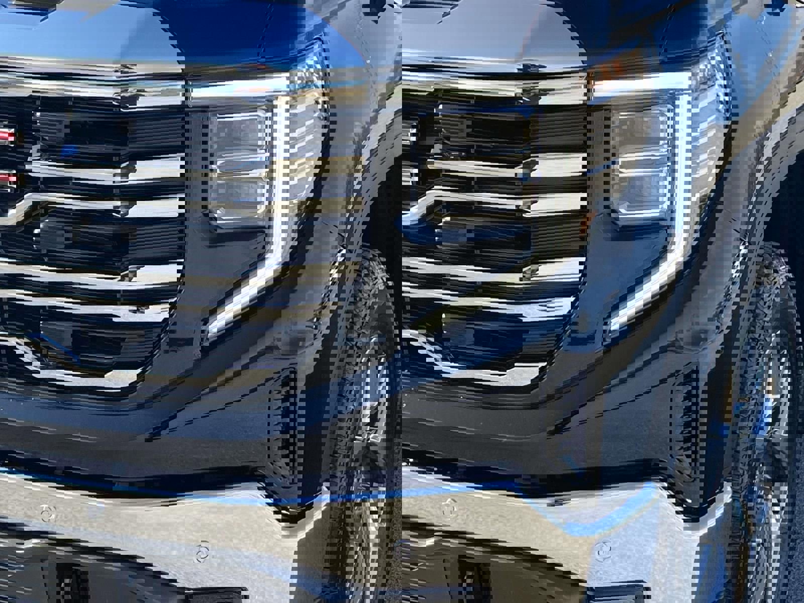 New 2026 GMC Sierra 1500 SLT w/ SLT Premium Plus Package image 11