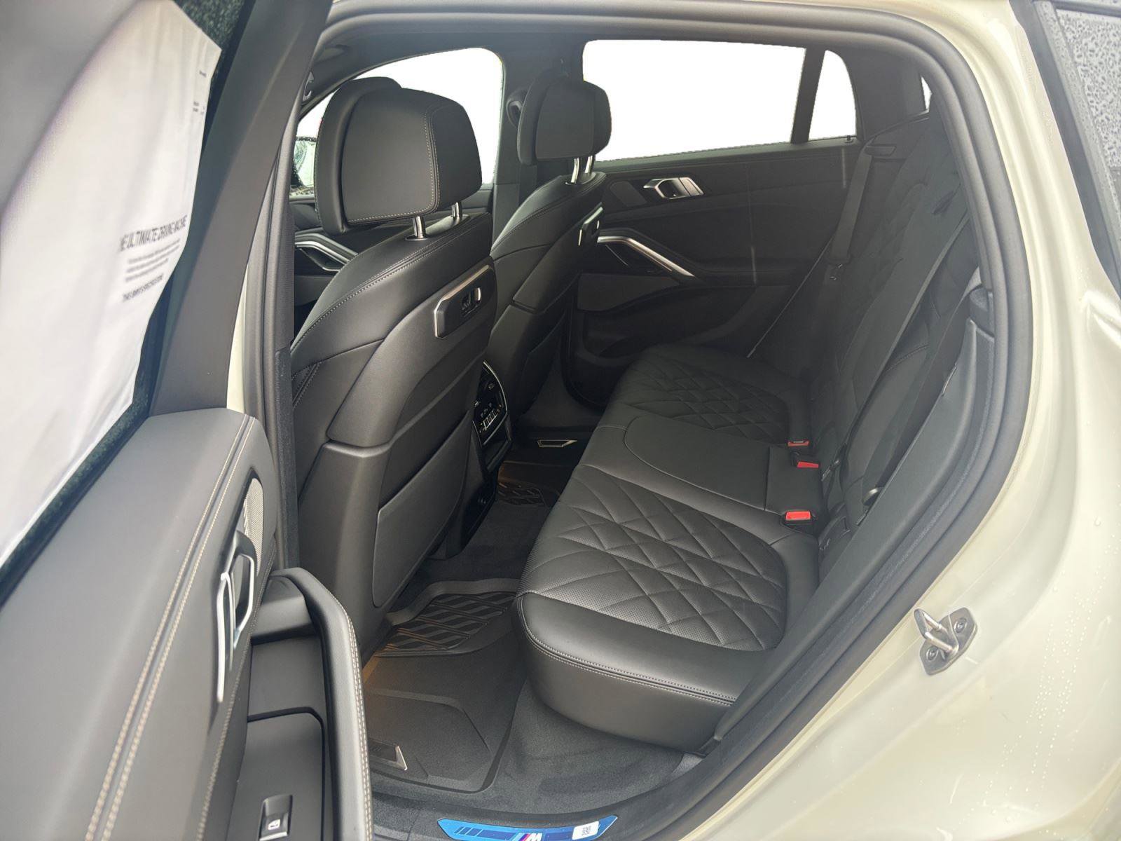 Used 2026 BMW X6 xDrive40i image 23
