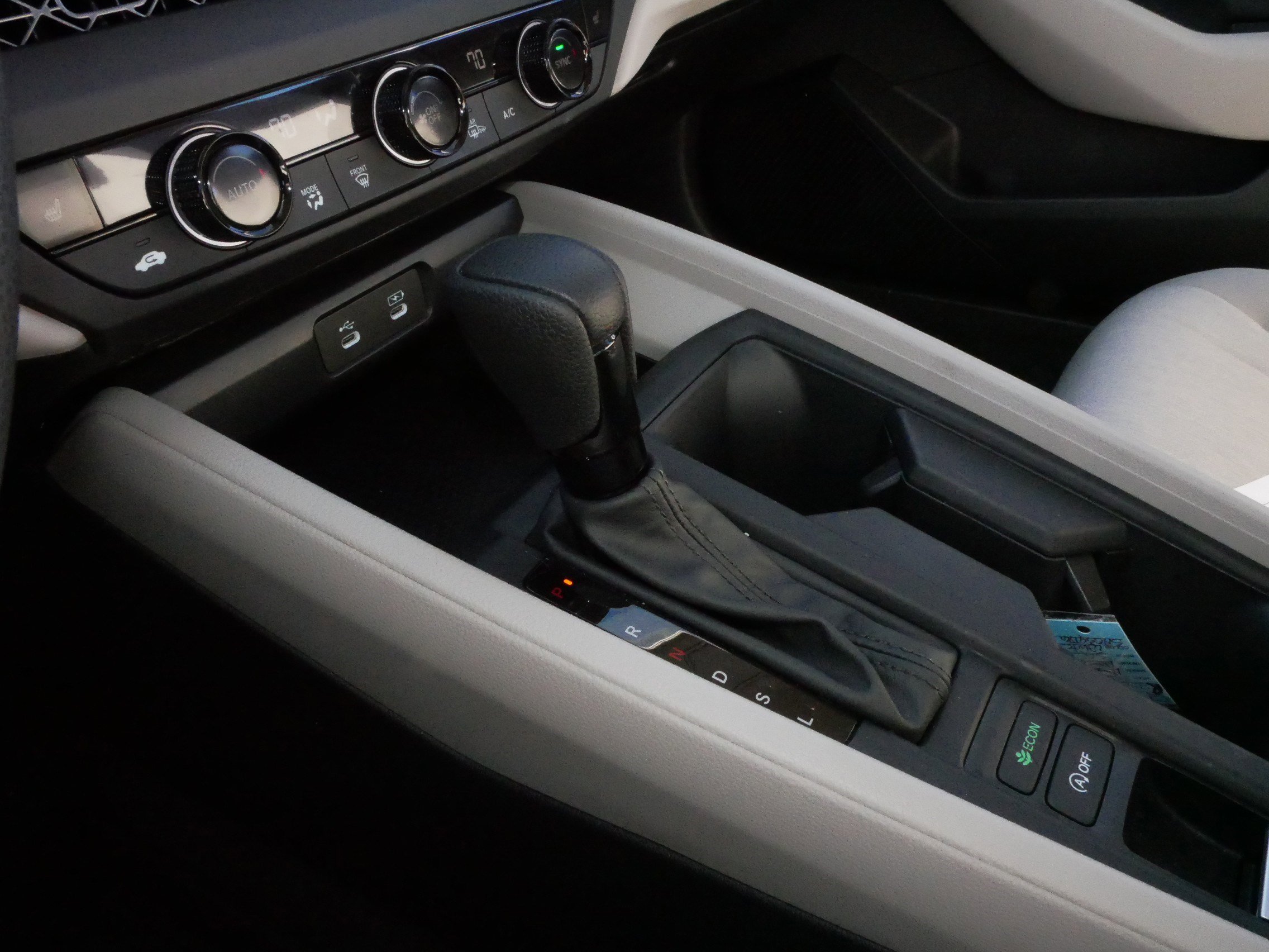 Certified 2025 Honda Accord SE image 24