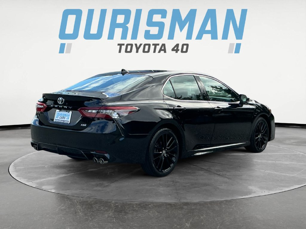 Used 2021 Toyota Camry XSE FWD image 7