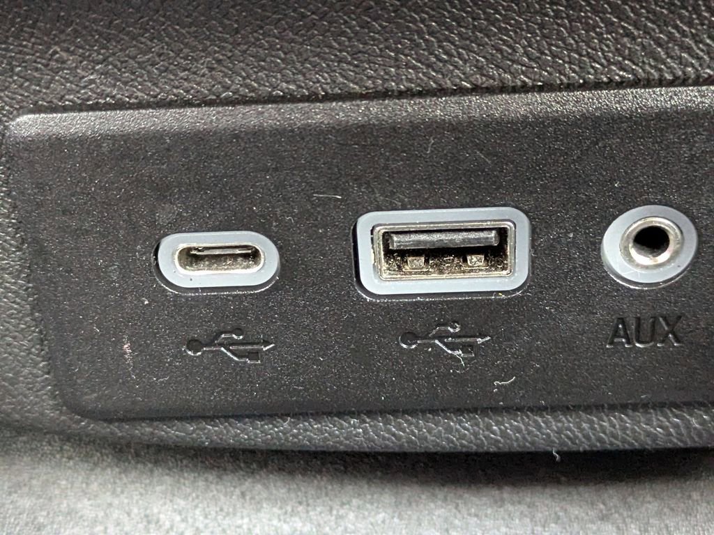 Used 2024 Chevrolet Malibu LT image 21