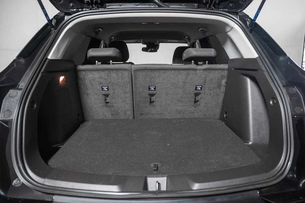 Used 2023 Chevrolet TrailBlazer LT w/ Convenience Package image 10