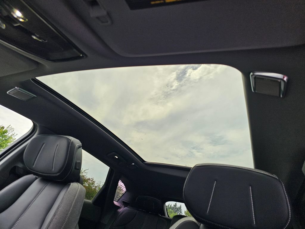 New 2026 Cadillac Optiq Sport 1 AWD/4WD image 21