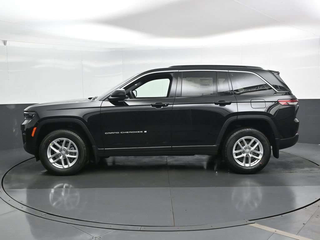 New 2026 Jeep Grand Cherokee Laredo X AWD/4WD image 10