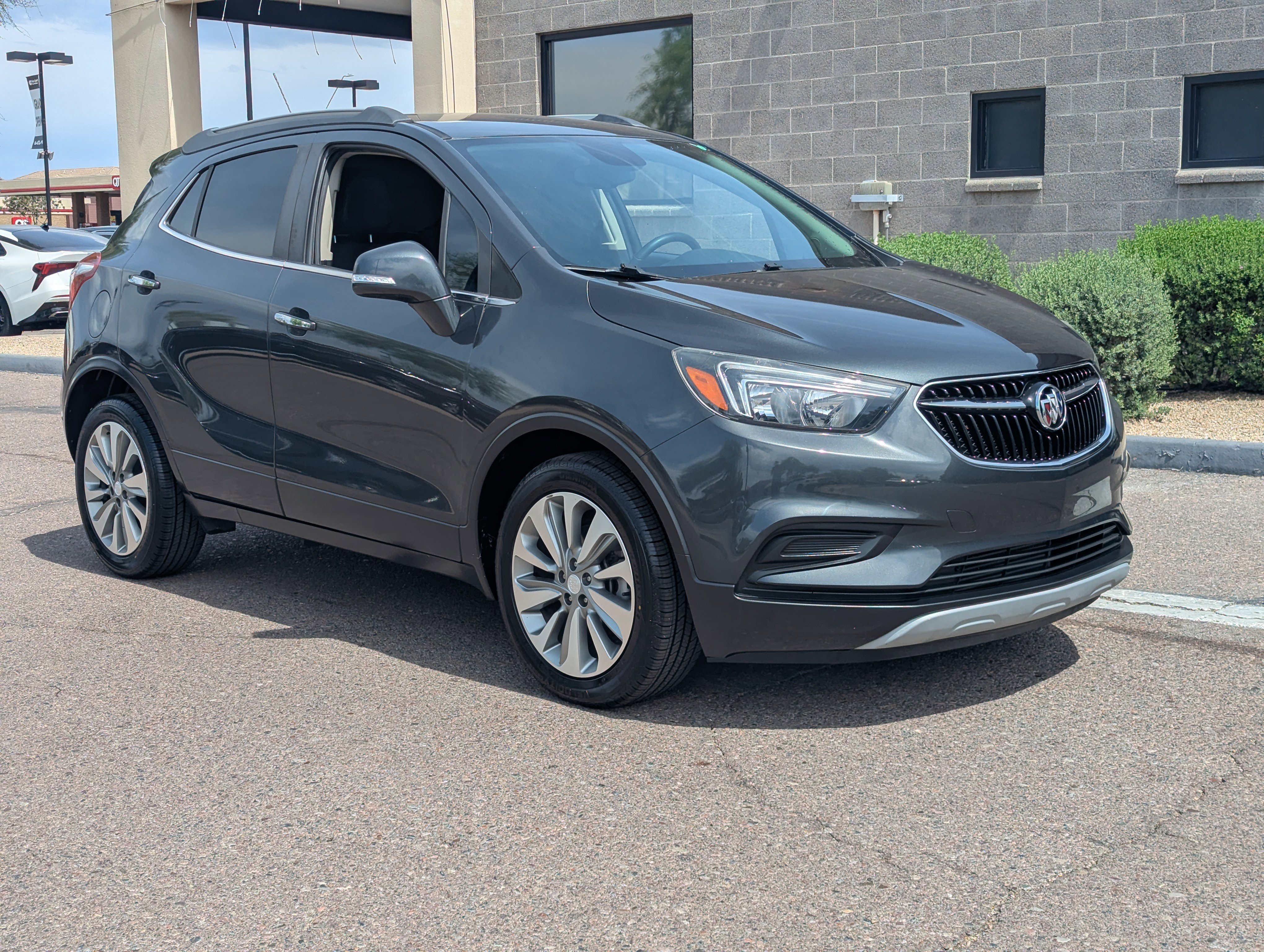 Used 2018 Buick Encore Preferred image 33