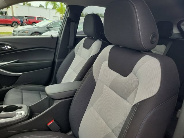 Used 2026 Chevrolet Trax LS FWD image 14