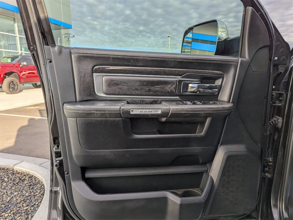 Used 2014 RAM 3500 Laramie Longhorn image 10