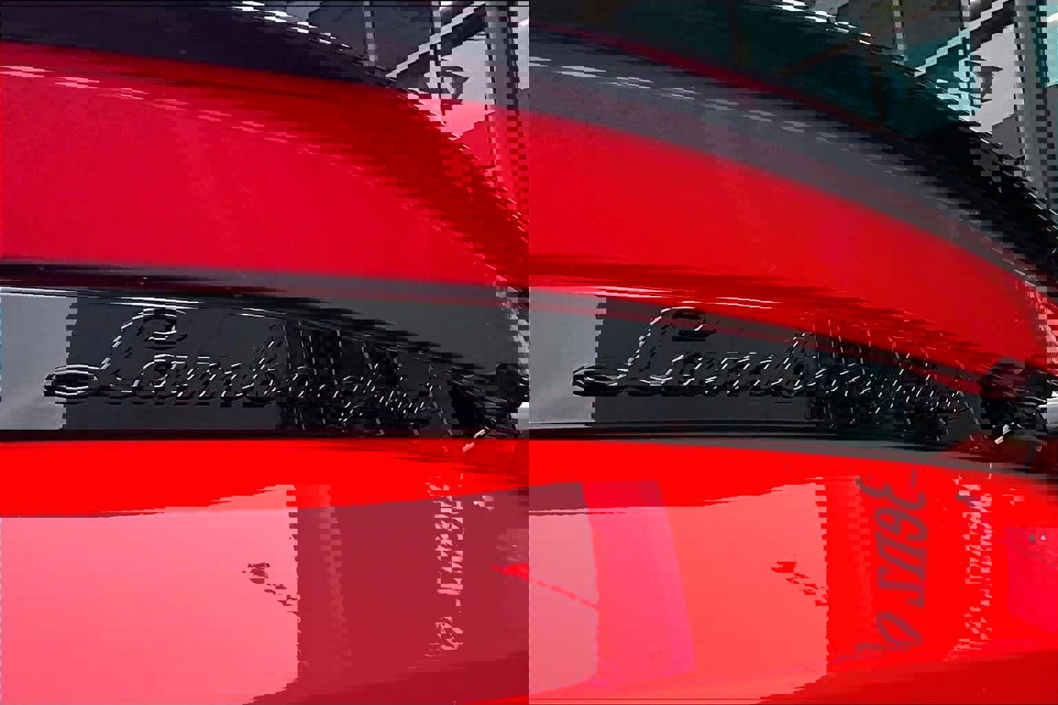 Used 2024 Lamborghini Urus S image 29