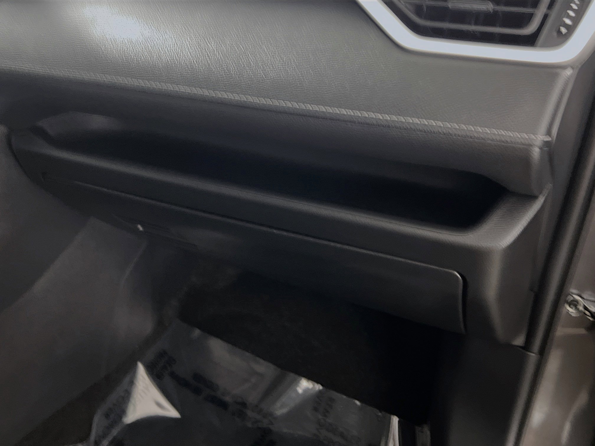 Used 2021 Toyota RAV4 XLE image 35