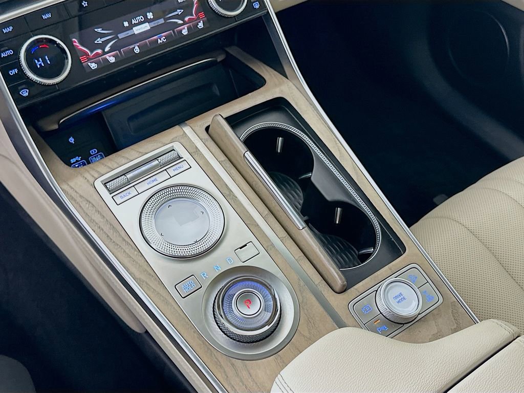 Used 2022 Genesis GV80 3.5T image 17