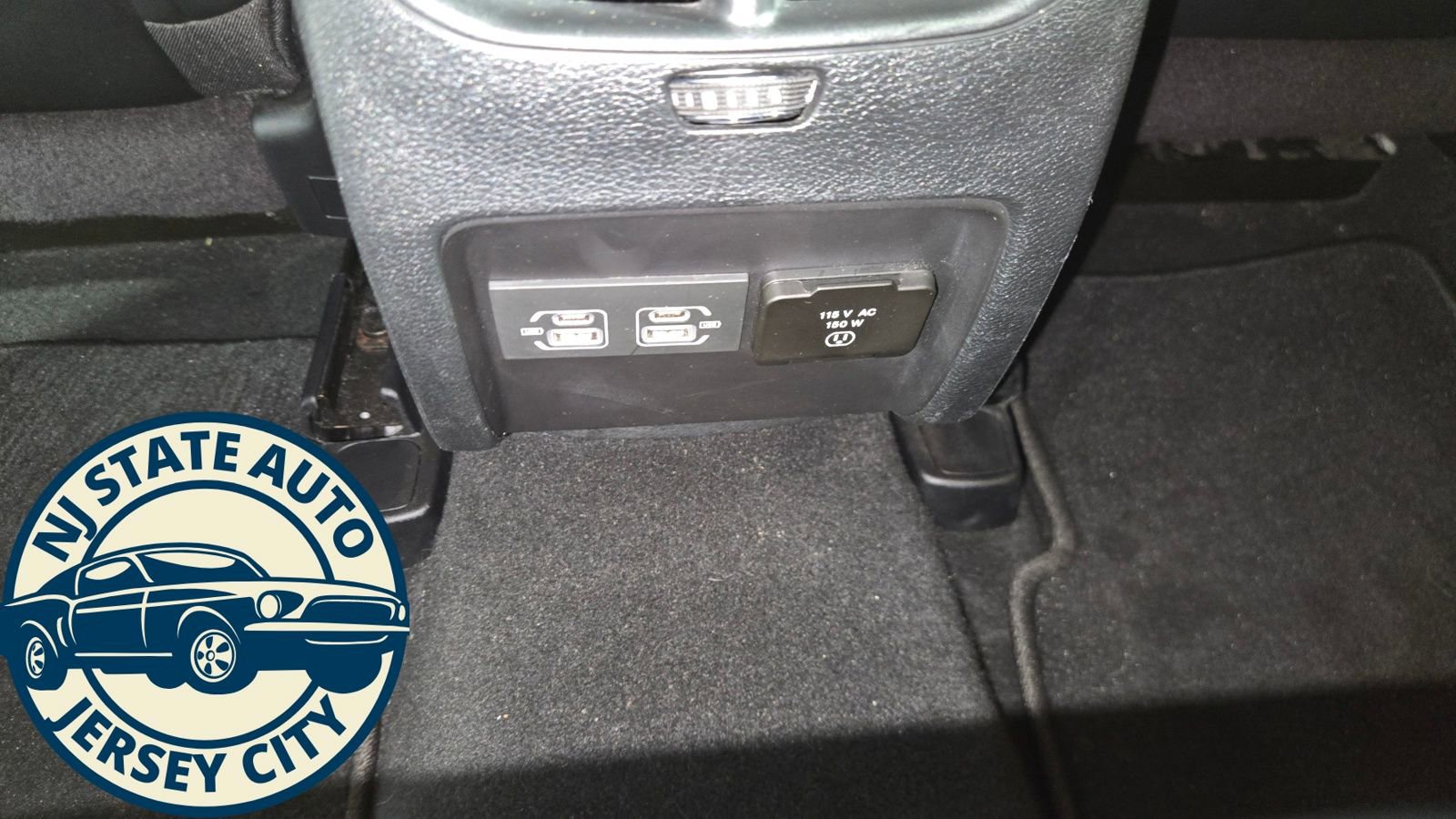 Used 2022 Jeep Cherokee Limited image 29