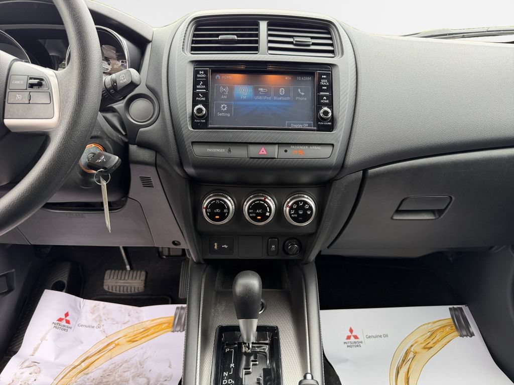 Used 2025 Mitsubishi Outlander Sport ES AWD/4WD image 22