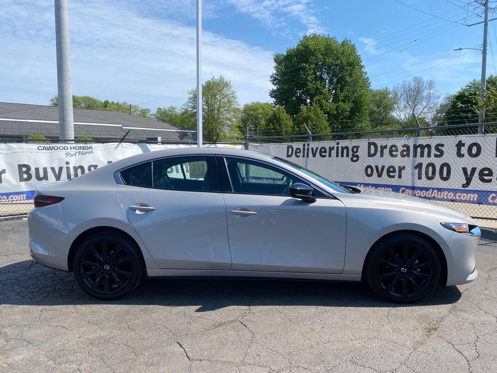 Used 2025 MAZDA MAZDA3 s FWD image 2