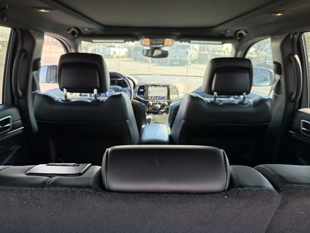 Used 2021 Jeep Grand Cherokee Limited w/ Luxury Group II image 24