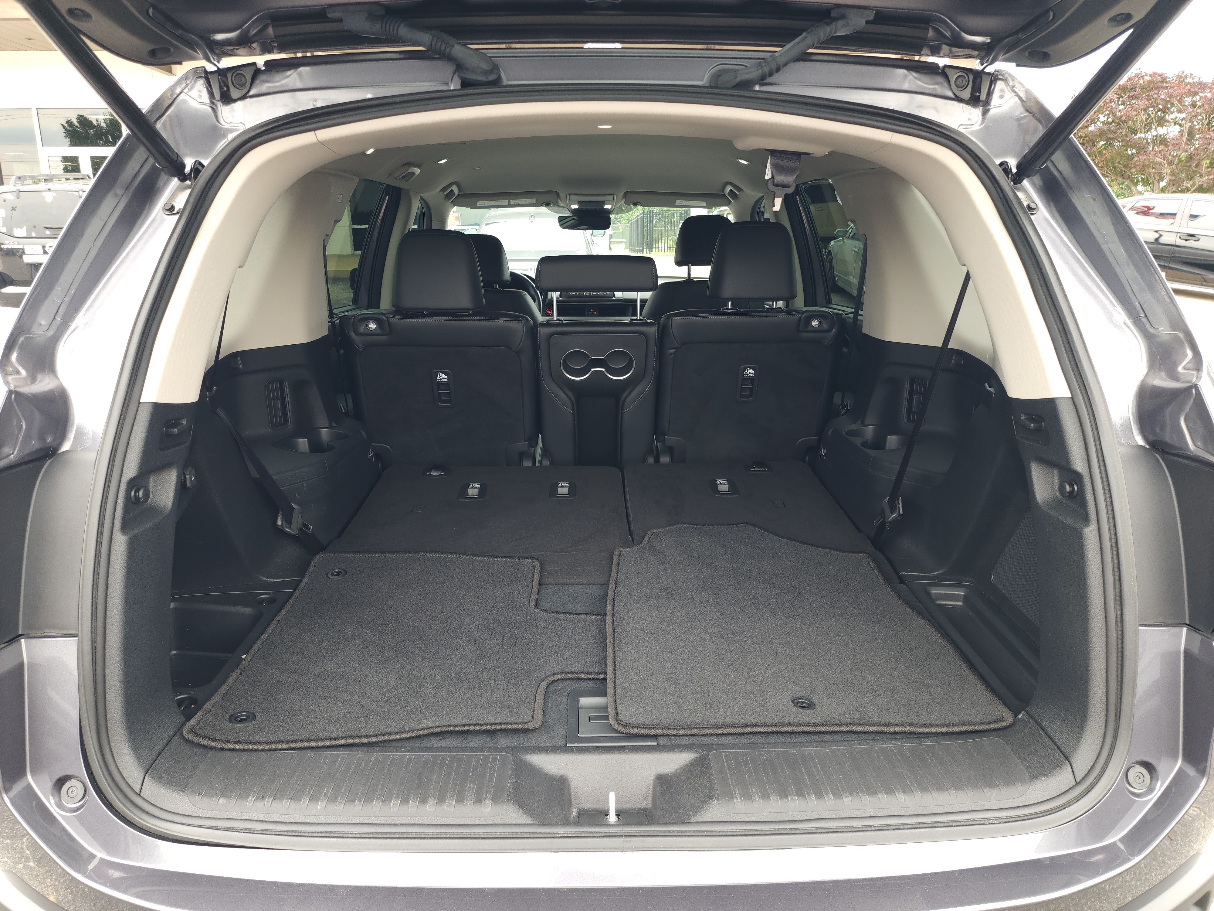 Used 2023 Honda Pilot EX-L image 6