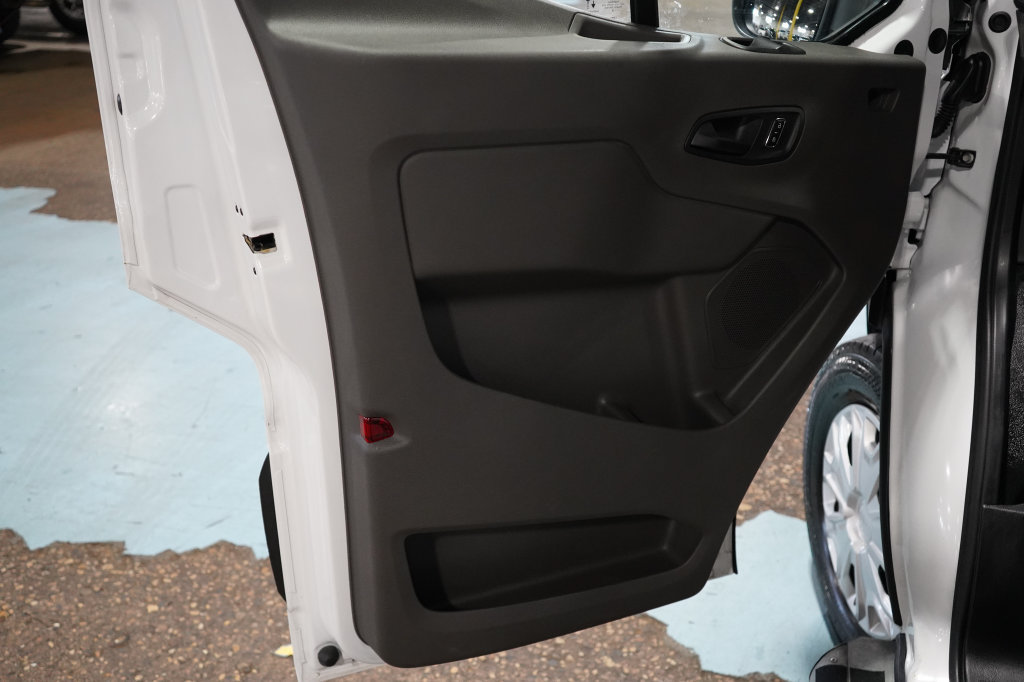 Used 2025 Ford Transit 250 Low Roof w/ Exterior Upgrade Package RWD image 20