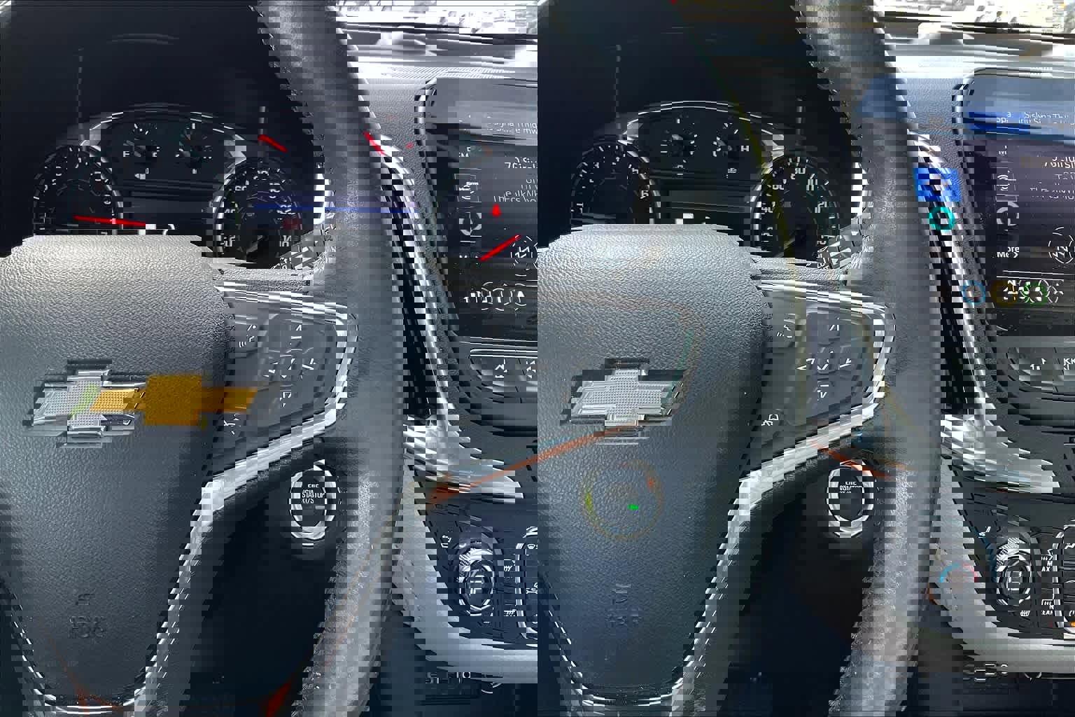 Used 2021 Chevrolet Equinox Premier image 19