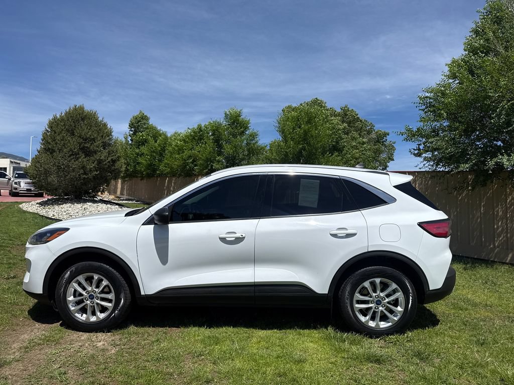 Certified 2022 Ford Escape SE w/ Convenience Package AWD/4WD image 5
