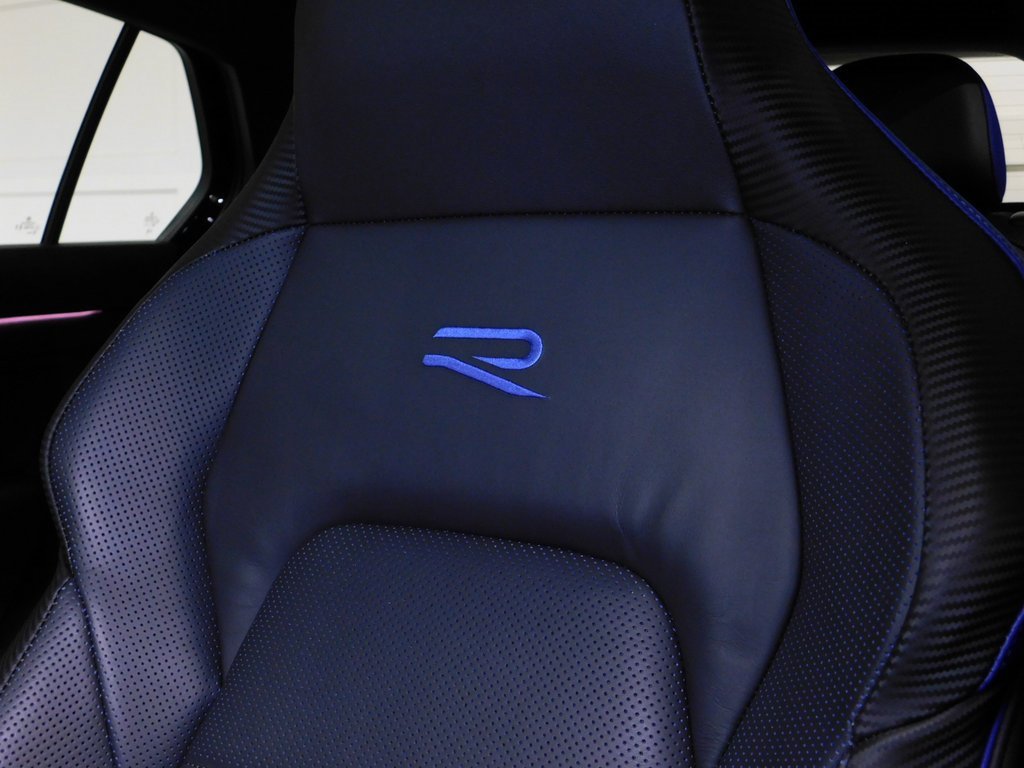 Used 2025 Volkswagen Golf image 40